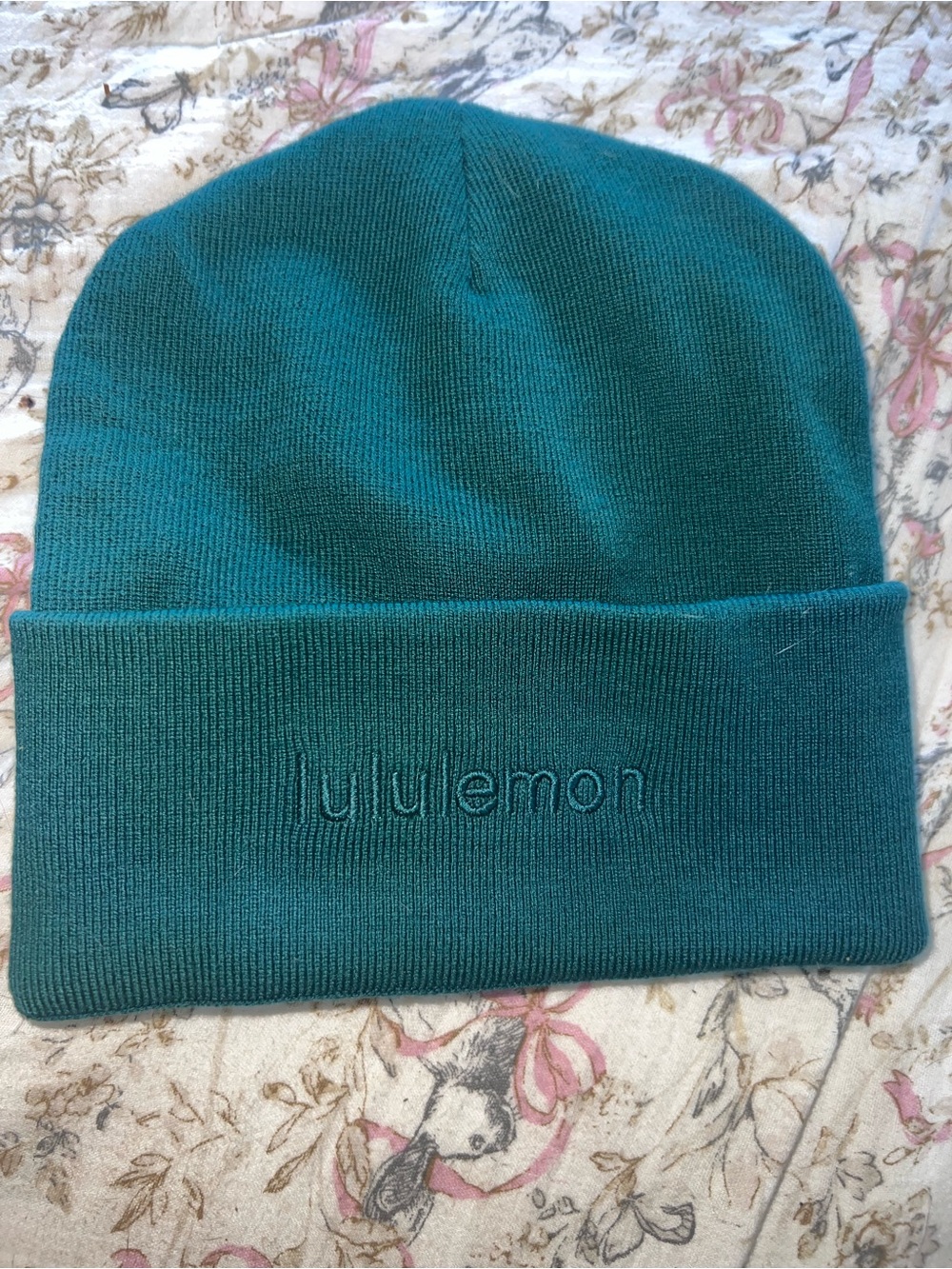 lululemon teal knit cuffed beanie